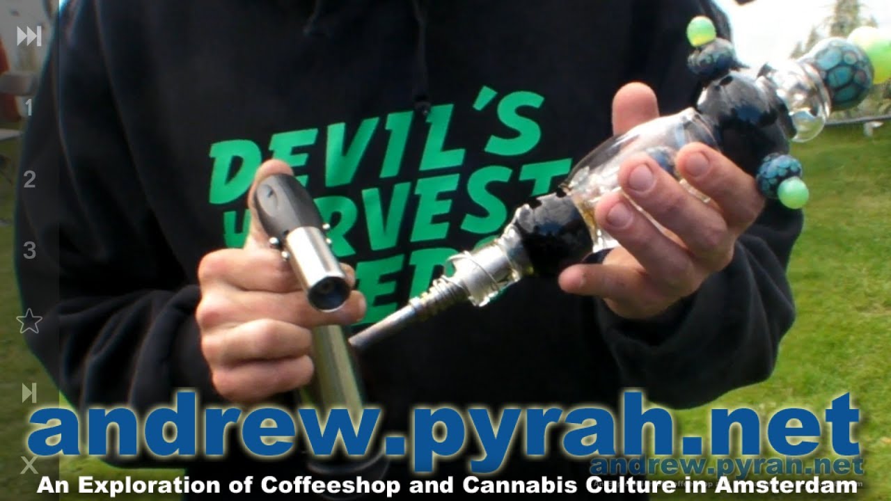 Nectar Collector Dabs with Devils Harvest at Cannabis Liberation Day 2014 Amsterdam